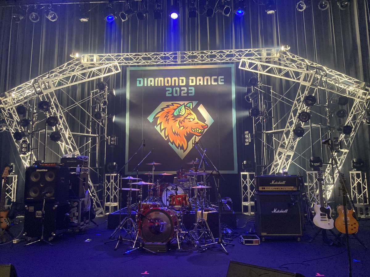 Hooroo_mate's tweet image. DIAMOND DANCE参戦しています。ポジションはこんな前で良いのでしょうか？
踊るぞ！
#DD2023