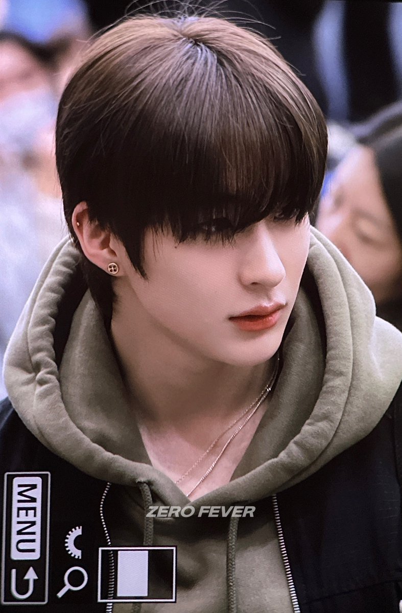 231209 GMP 출국 쩰루 잘생김🩵 #RIIZE #라이즈 #ANTON #앤톤 #アントン