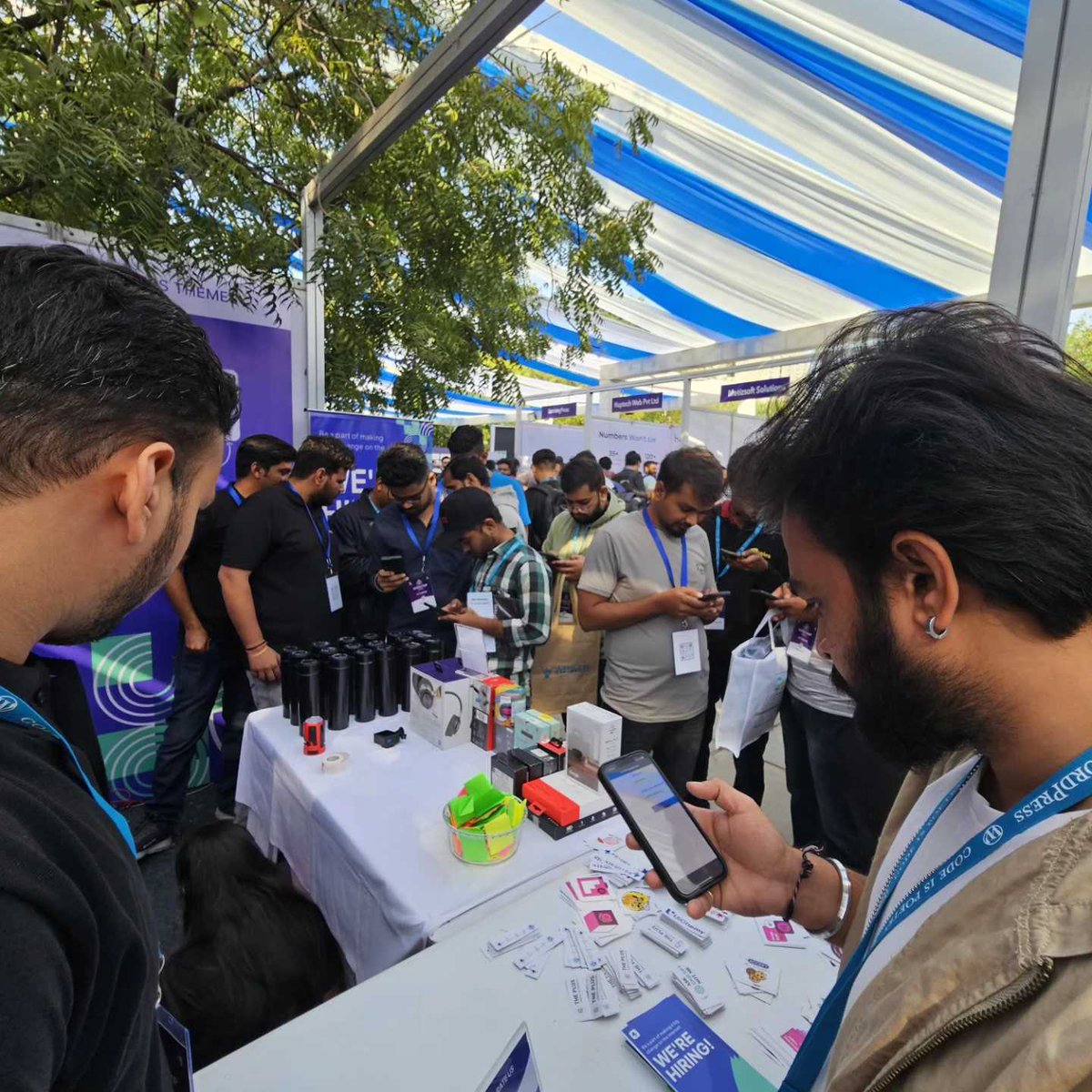 posimyth's tweet photo. Games and a lively crowd at our booth 🔥🙌 @WCAhmedabad #WCAhmedabad https://t.co/cnvJENUqhb
