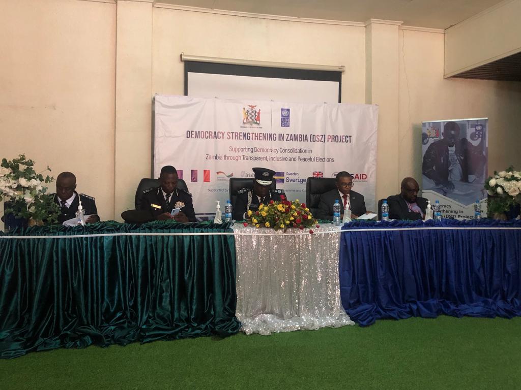 UNDPZambia's tweet image. In the spirit of #Partnerships4Development, the UNDP Country Office and #ZPS also handed over:

🖥️40 desktops — 21 from UNDP Zambia and 19 from the Zambia Police Service
💻12 laptops

The equipment will assist with operations of Public Events Management System #PEMS