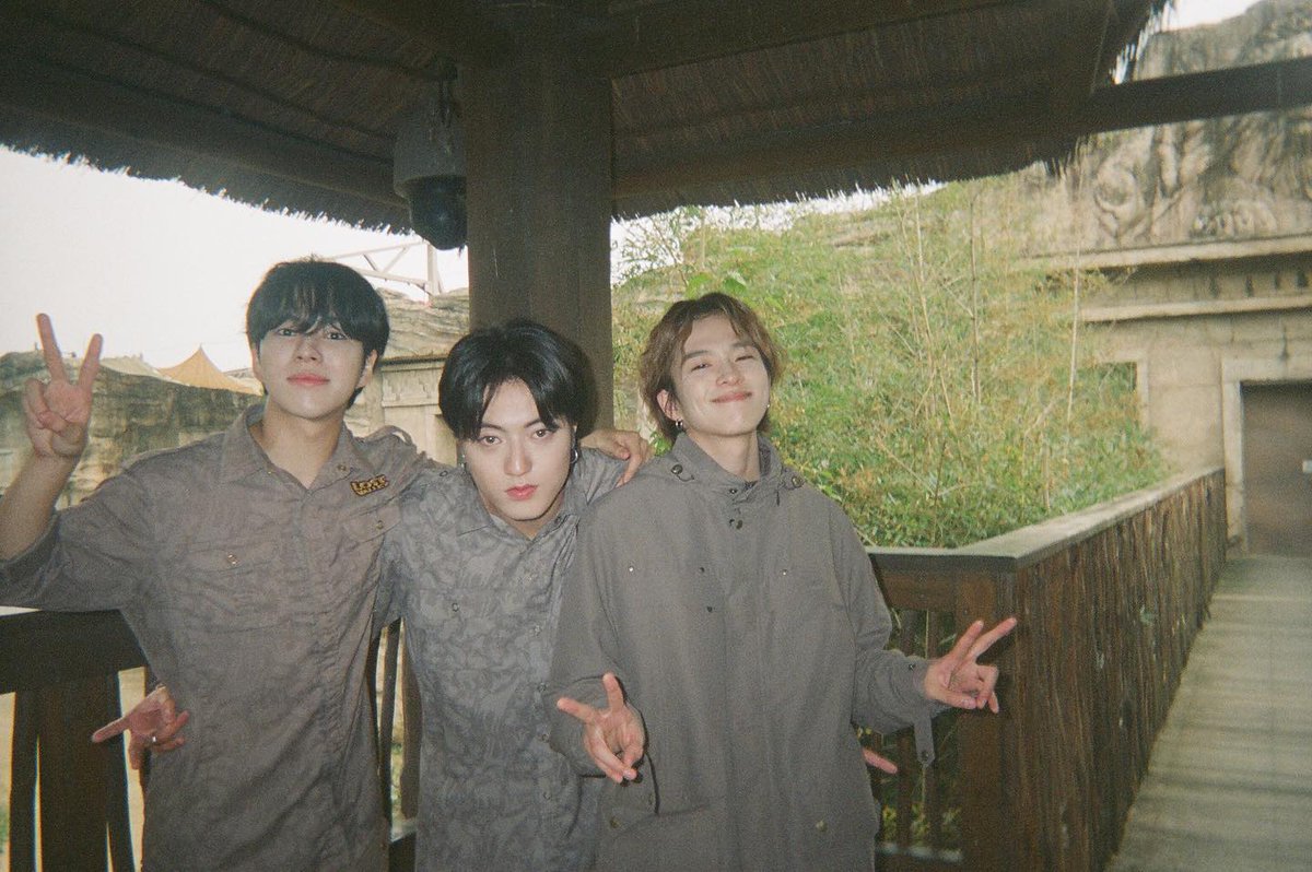 WeTeuMesPH's tweet photo. 231209 | 📸 INSTAGRAM

yg_treasure_official UPDATE 
——
[TREASURE MAP] PART TIME BEHIND PHOTO

#TREASURE #트레저 #TREASUREMAP #EP_73 #EP_74 #PART_TIME #알바특집 #YG

🔗https://t.co/YHyTbohGJO https://t.co/ffVy3Hk3PN
