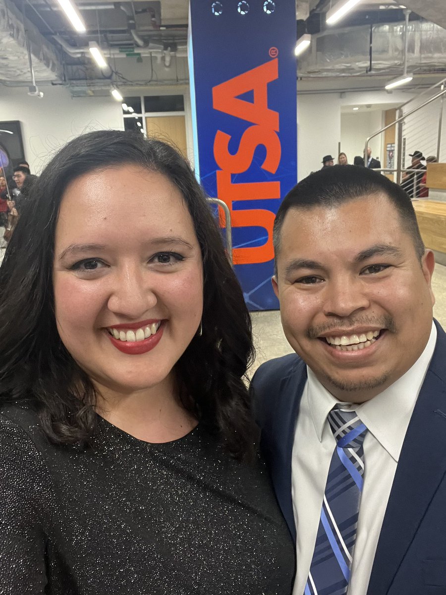 What an honor to join together in celebrating an AMAZING social justice advocate, mentor, &amp; incredible human being, Dr. Encarnacion Garza. His impact &amp; contribution to education has &amp; will continue to transcends exponentially! #UTSA #USLC <a href="/UTSA/">UTSA</a>