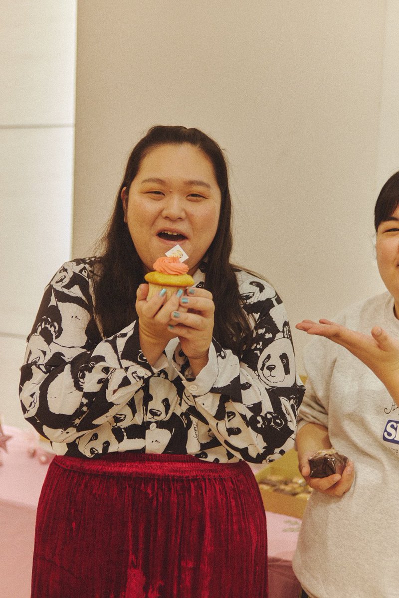 the_w_ntv's tweet photo. 「THE W」ケータリングとぼる塾の皆さん🧁
#ぼる塾 #THE_W https://t.co/jPzv8K5ViP
