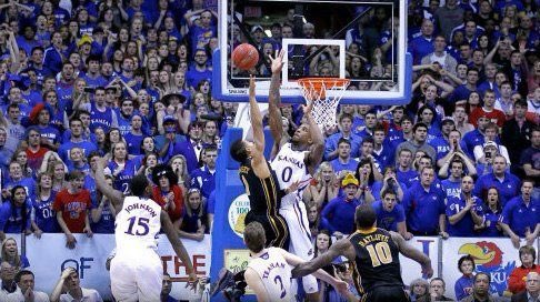 kutweetsandnews's tweet photo. IT’S GAMEDAY!!!!!! #BeatMizzou #MuckFizzou #BorderWar #BorderShowdown

🏀 vs Missouri
📍 Allen Fieldhouse
⏰ 4:15 PM CT
📺 ESPN
↔️ KU -13.5
🔮 88-65 Kansas https://t.co/qY2qgdmXc2