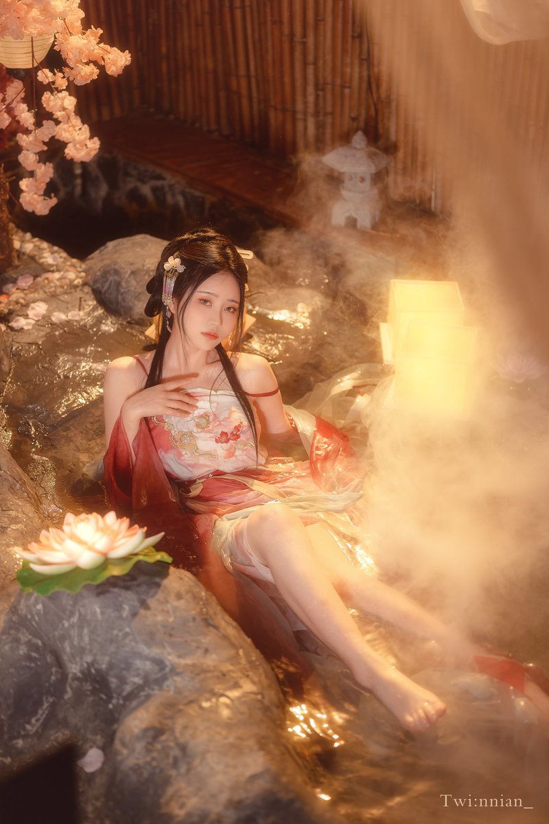 古风性感主题写真《醉梦瑶》完整版和花絮视频已更新
The complete version and behind the scenes video of "Drunken Dream Yao" with a sexy ancient style theme photo has been updated

#古风   #年年nnian  #纯欲  #性感写真  #汉服  #反差 https://t.co/SyaSJu9173