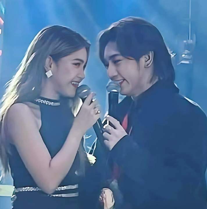 tamedtiger05's tweet photo. Sana May pag kiss mamaya kahit sa forehead lang ni Ma charrr

JMIELLE IN HARMONY

PerfectPair SidlakBisdak https://t.co/aedmpBG3cE