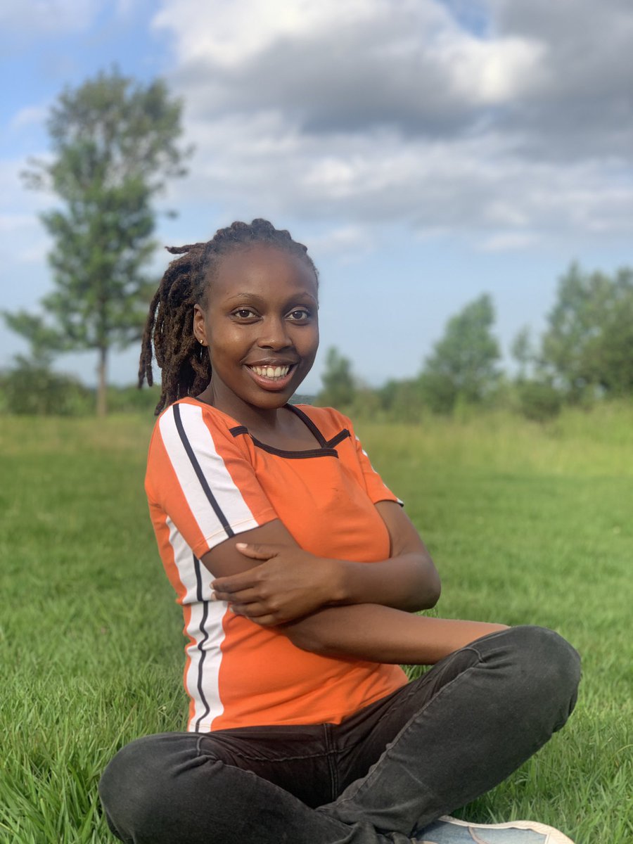 DadaStem's tweet image. Meet one of our teachers for this holiday. The kids here refer to her as Teacher Nkirote.
Just like Nelson Mandela, Teacher Nkirote believes that education is the most powerful weapon which you can use to change the world.
#DadaSTEM
#WatotoTucodeMashinani
#KidsCodingWeek