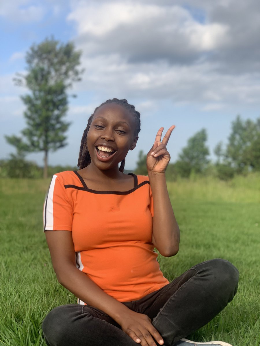 DadaStem's tweet image. Meet one of our teachers for this holiday. The kids here refer to her as Teacher Nkirote.
Just like Nelson Mandela, Teacher Nkirote believes that education is the most powerful weapon which you can use to change the world.
#DadaSTEM
#WatotoTucodeMashinani
#KidsCodingWeek