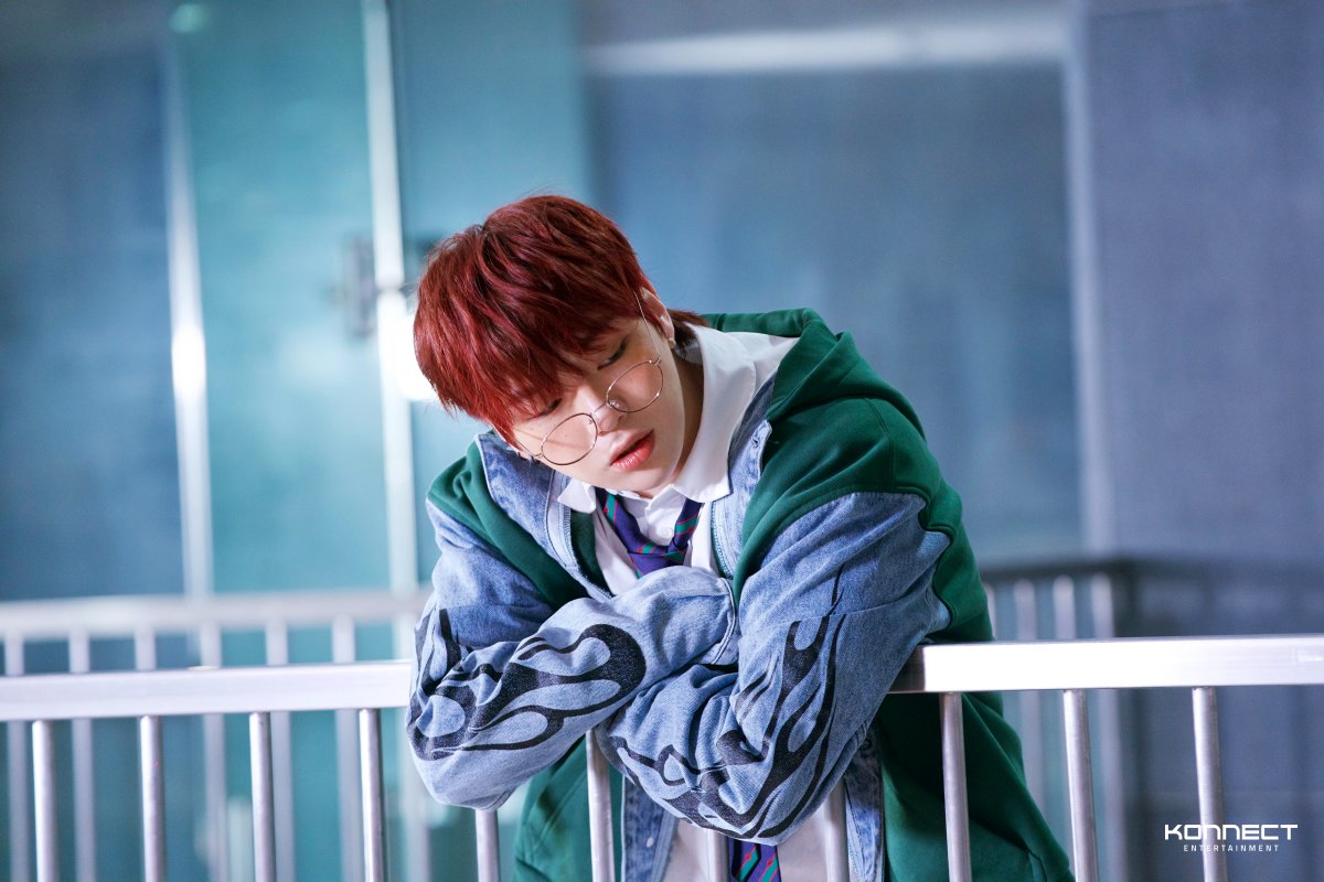 [네이버 포스트]
강다니엘 [RE8EL] MV Behind 

naver.me/FgS2KcFF 

#강다니엘 #KANGDANIEL
#RE8EL #네이버포스트