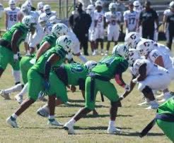 CarsonHowell12's tweet photo. after a great game @WT_TN_ALL_STAR and a good talk with @coach_Parker46 i am blessed to receive a offer from John Melvin University 🟢🔵 https://t.co/nqPkDdjAwh