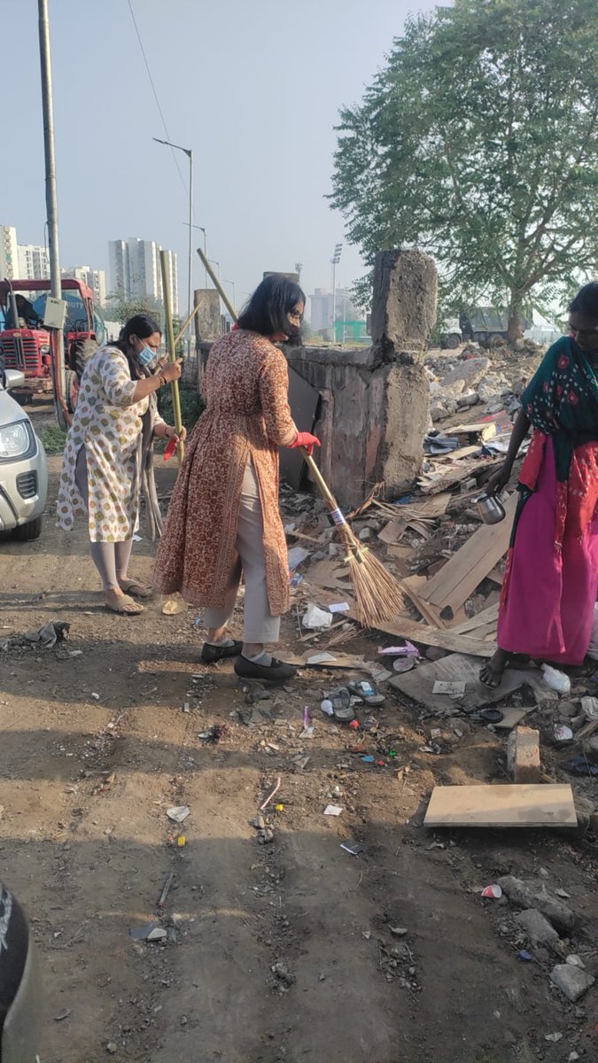 AMC proudly spearheads the Swachhta Hi Seva program near GMDC, Bodakdev Ward. In the esteemed presence of our dedicated Standing Committee Chairman, AMTS Chairman, councilors, citizens, and valued partners, 

#amc #amcforpeople #SwachhGujarat2023 #Cleanamdavad #cleancity