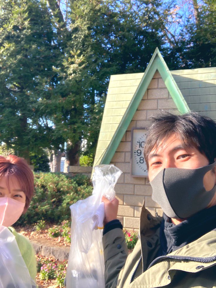 mint55367161's tweet photo. ときわ台にてゴミ拾い✨✨✨
二手にわかれて黙々と拾う私たち😂‼️

やっぱりタバコ多い〜🚬💦

#板橋区　#訪問理美容　#ママ理容師 https://t.co/8iCGj4NWhb