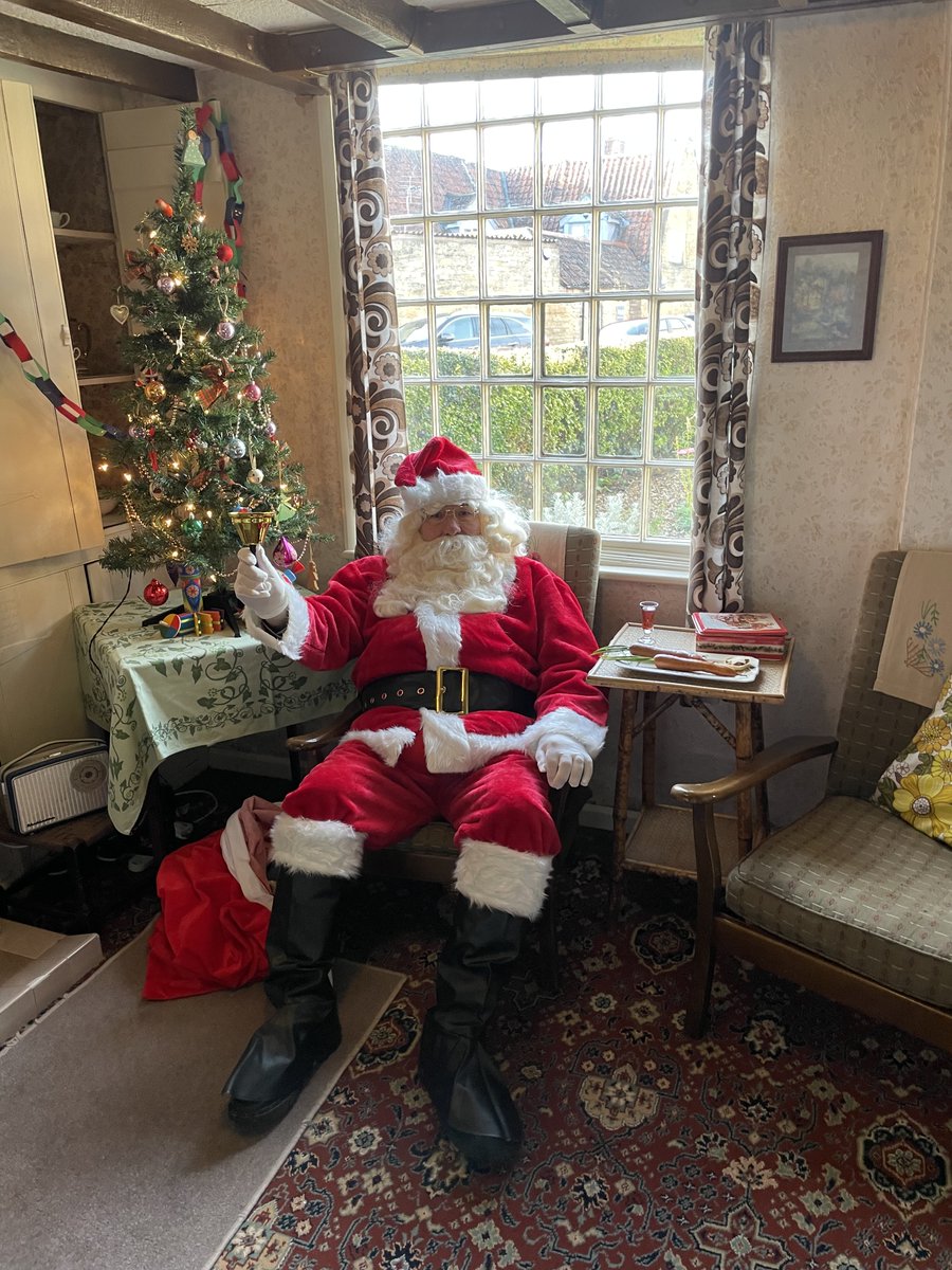 Our special visitor - Father Christmas - is here today! 1pm-3pm, £2 per child. - No need to book, this event is first come first served. - We recommend wrapping up warm in your best festive gear during your wait - We can't wait to meet you!
