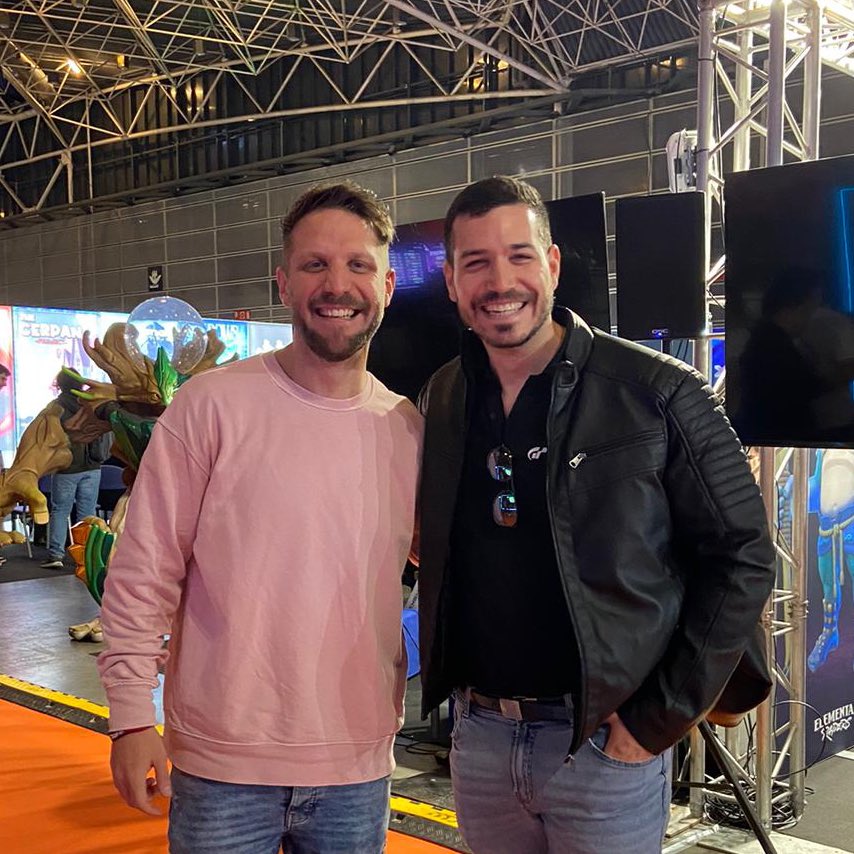 ¡Qué alegría ver a este pedazo de máquina! <a href="/Dani_Merono/">Dani Meroño Bori</a> 💪🏼#dreamhackvalencia
 #dreamhack2023