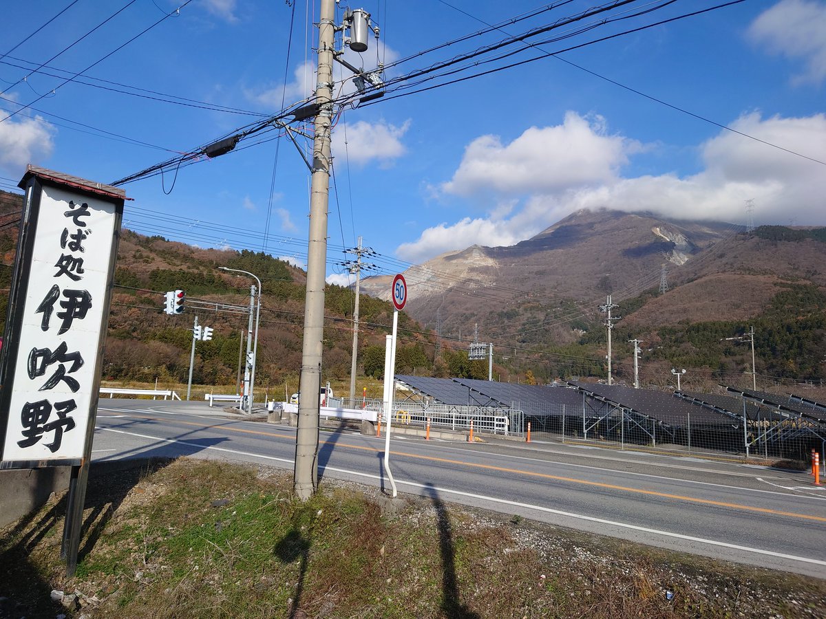 yumetama_spl's tweet photo. 今日はリターン後初のソロツーリング🏍鈴鹿スカイラインを目的地に約300km✨少しずつ感覚を取り戻すぞ!でも安全第一で楽しみます😊
#バイク
#ツーリング
#鈴鹿スカイライン
#武平峠
#CBR600F
#PC41 https://t.co/H4pJwrMoxa