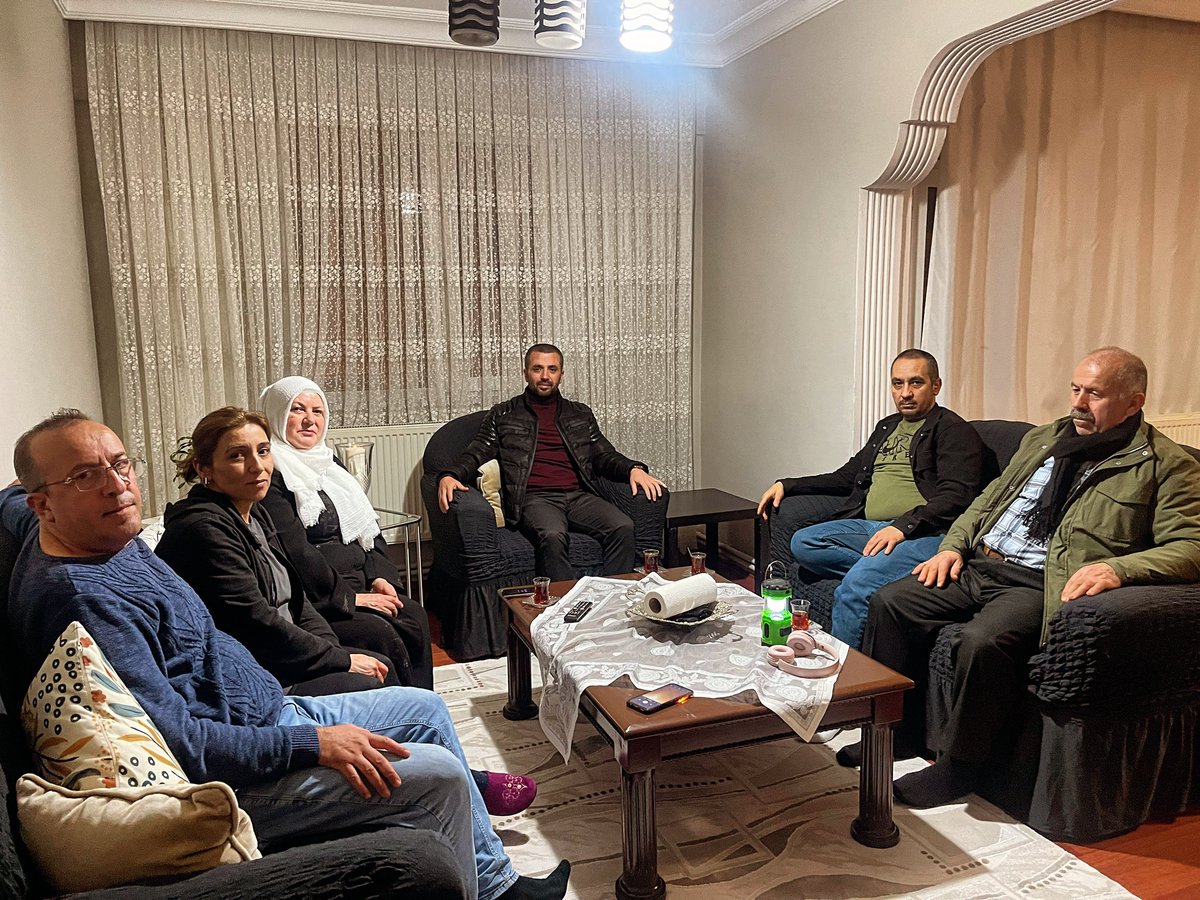 Ataşehir Mimarsinan Mahallesi komşularımızla sohbet ettik #Yenidenİstanbul #haydiataşehir dedik