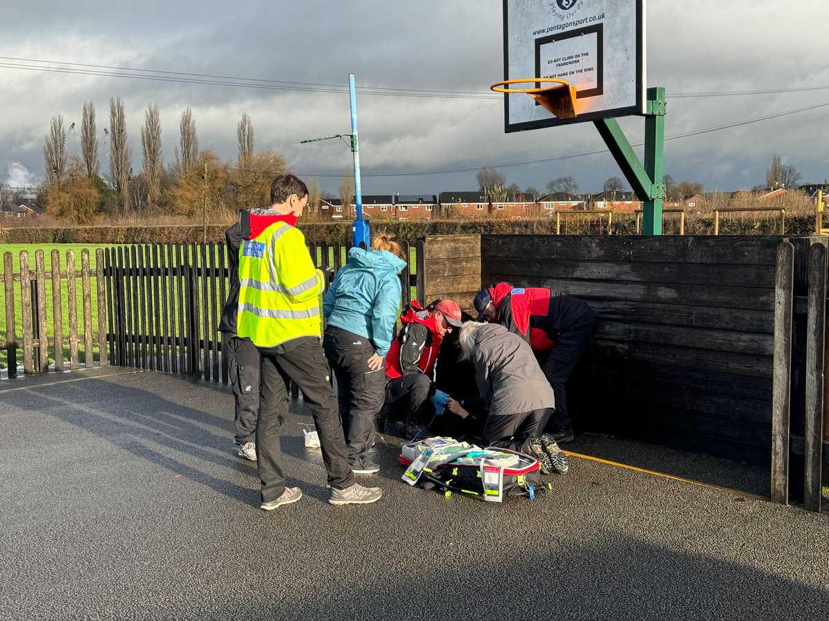 Great to be able to share our school grounds with Cheshire Search and Rescue #CSAR. Over the weekend all members are completing a RTACC first aid course.