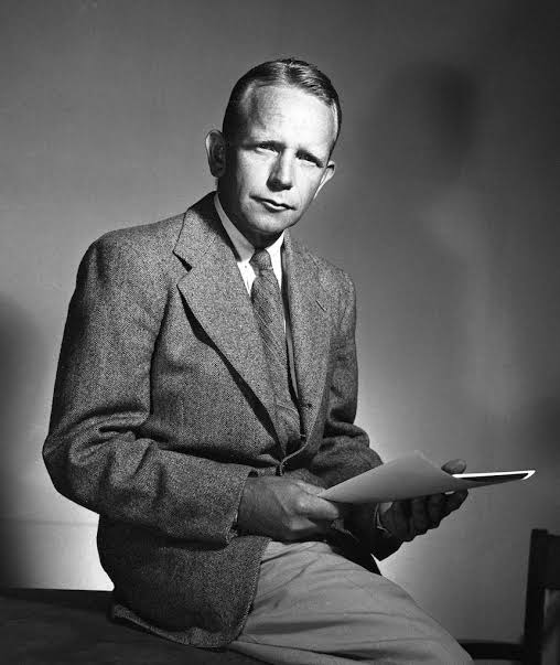NerdsOfX's tweet photo. Physicist Kenneth Bainbridge's succinct reflection on the first atomic test: "Now we are all sons of bitches," uttered to Oppenheimer in the aftermath.
#AtomicTest #EthicalReflections #Trinity #Physics https://t.co/SgfbfKVlvE