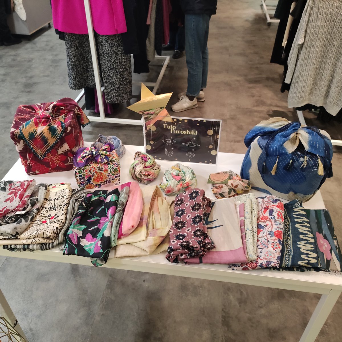 steph_bocquet's tweet image. Pour emballer vos achats de Noël !
By #FouDeCoudre #LesTanneurs #Lille