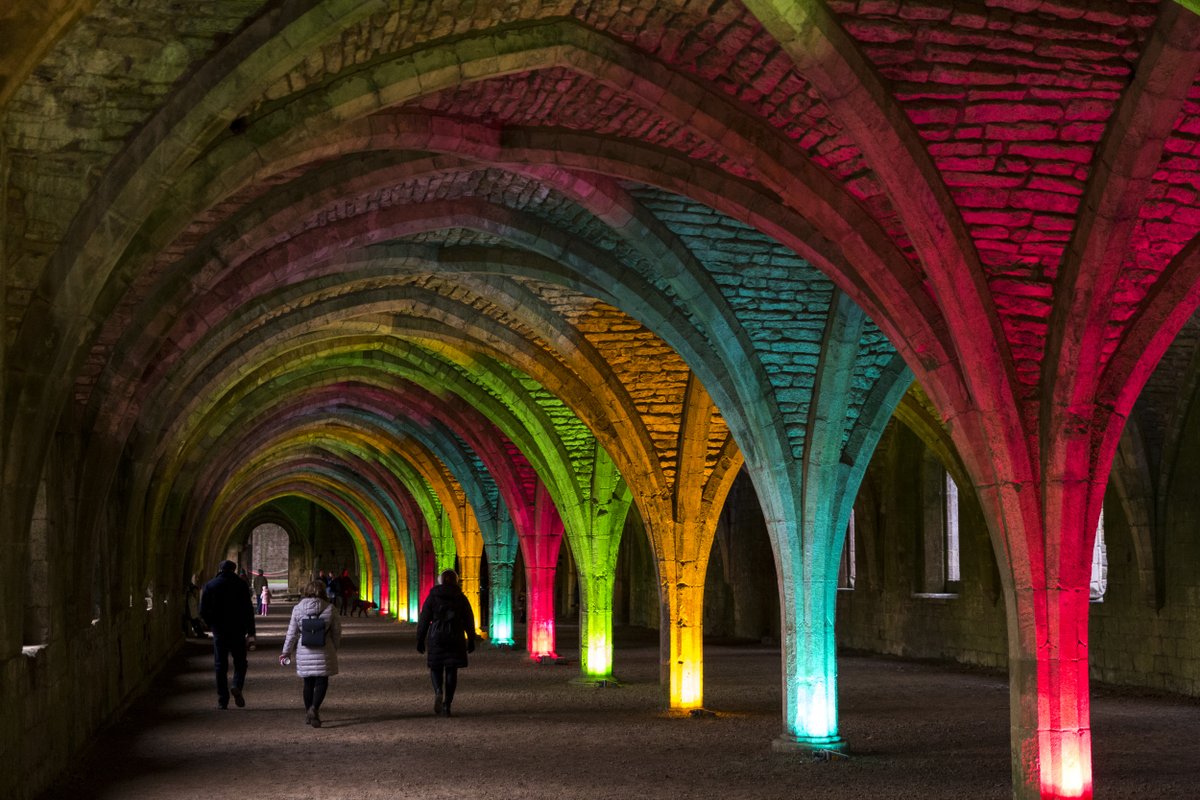 What a wet day, but we're here with all the festive cheer! Sadly the band won't be performing this afternoon, but Music and Lights will still be going ahead with pre-recorded music and beautiful rainbow coloured lights to brighten up your afternoon.