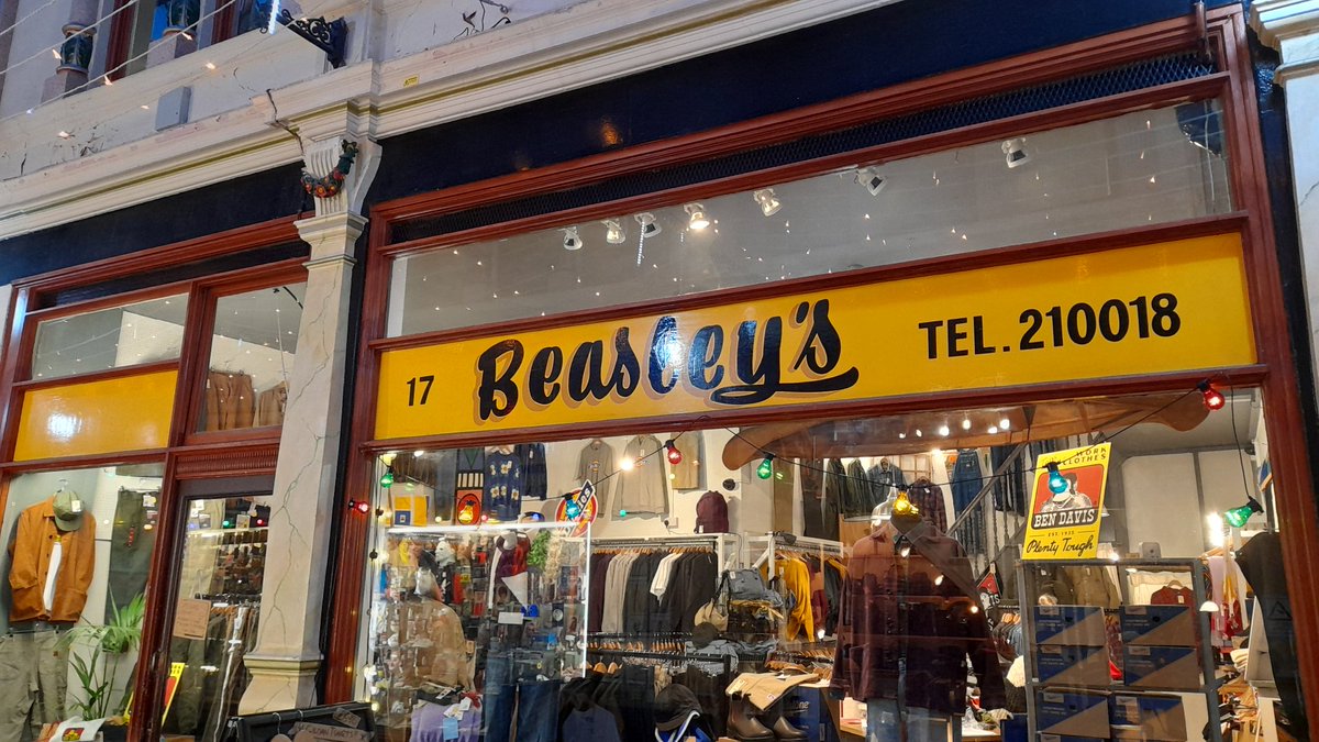 Hepworth’s Arcade tweet media