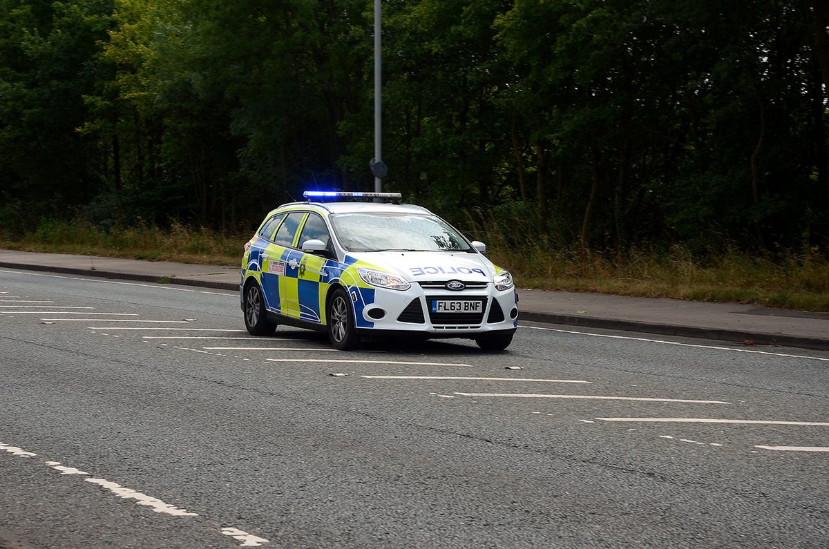 Police chased down a suspect after a car being driven on cloned number plates was crashed into a bollard following a high-speed pursuit. Following alerts the suspected stolen vehicle was being driven by a banned driver, officers quickly attended the scene orlo.uk/A8Jwg