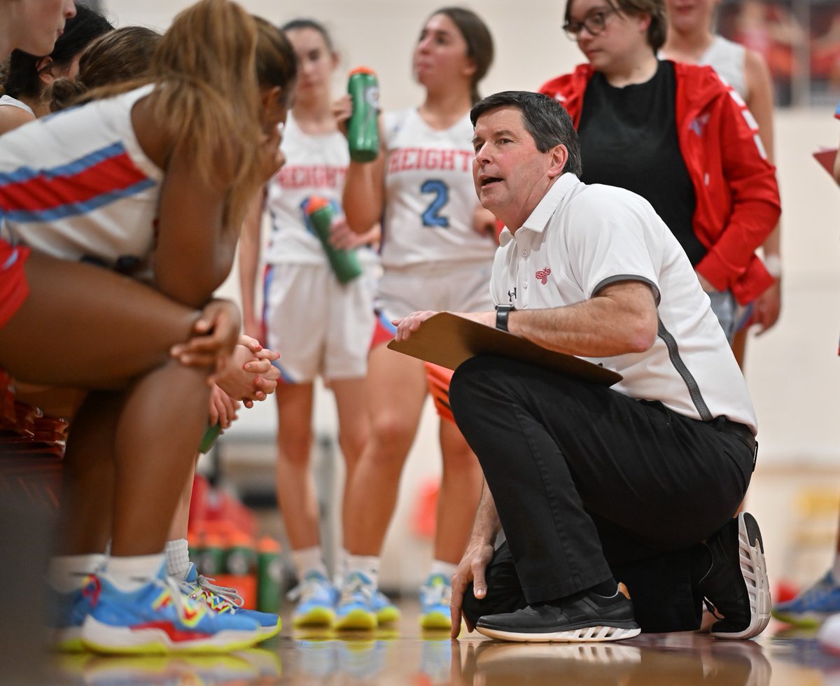 Game recap: Varsity newcomers help power <a href="/SHHSThunderbird/">Shawnee Heights HS</a> girls to 58-23 UKC win over 
<a href="/TopekaWestAthle/">TopekaWestAthletics</a>. ...
topsports.news/news/varsity-n…