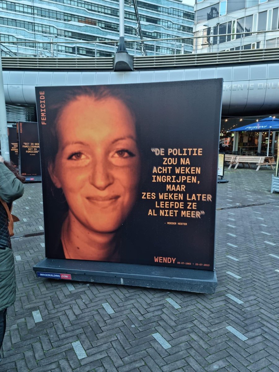 ziekenverzorger's tweet photo. #Femicide Dit is Wendy, de dochter van mijn collega Hester. Zoiets als dit mag nooit meer gebeuren! 😢 Ze krijgt haar dochter niet meer terug maar ik zou het fijn vinden als jullie dit delen 🙏🏻 #politie #vrouwen #meisjes @Politie @henkbres  @geertwilderspvv @lientje1967 https://t.co/fFCxiyw7PP