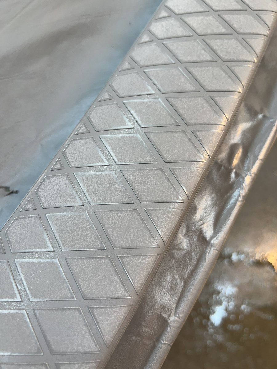grainderfreek's tweet photo. メタル塗装の為の下準備。

ダイヤブロック塗装して202ブラック塗装して、クリアで艶々に✨

#ダイヤブロック
#gtworks
#メタル塗装 https://t.co/PQ2q4HTMZw