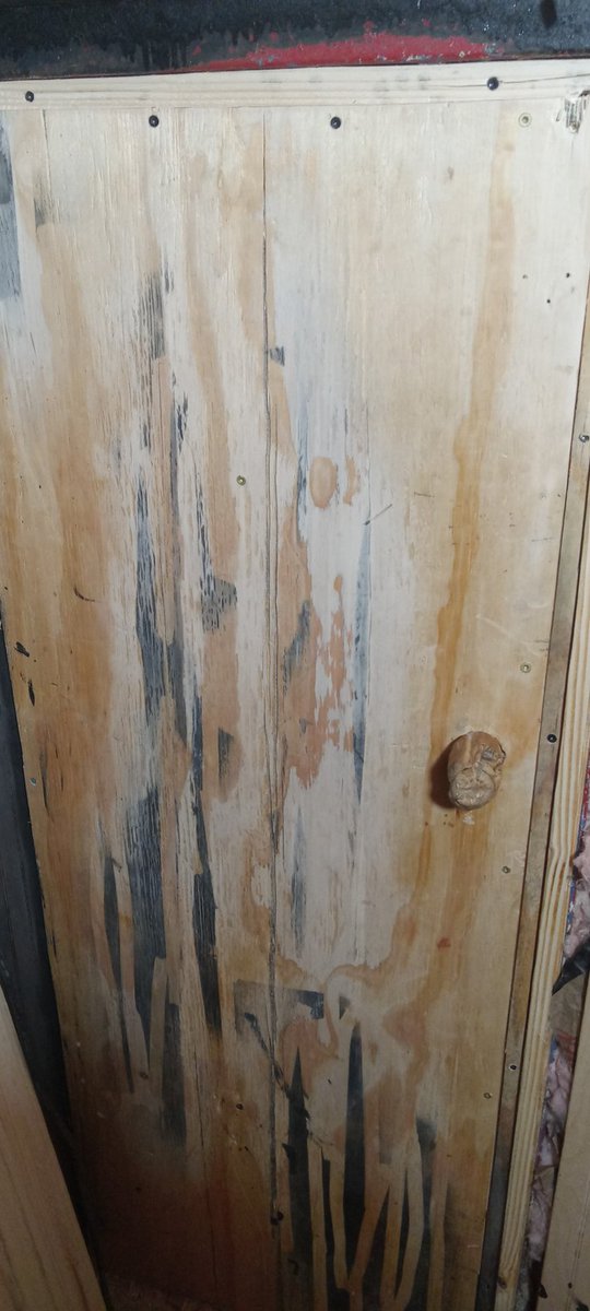 Idocoolthangs's tweet image. My door for my horse trailer sleeper with homemade handle.