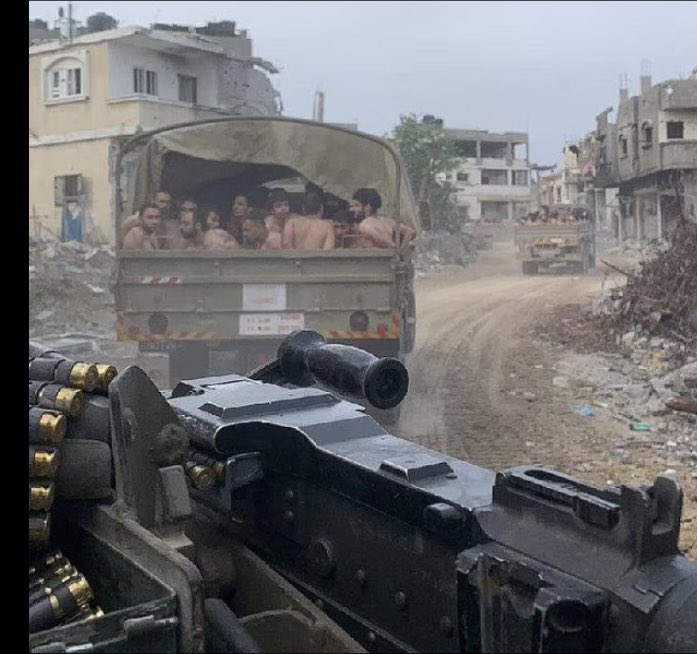 Two types of people in this world: those who find these images entirely justified and acceptable; and those who find them really quite uncomfortable. If you’re in the former, unfollow me now. A short thread why.