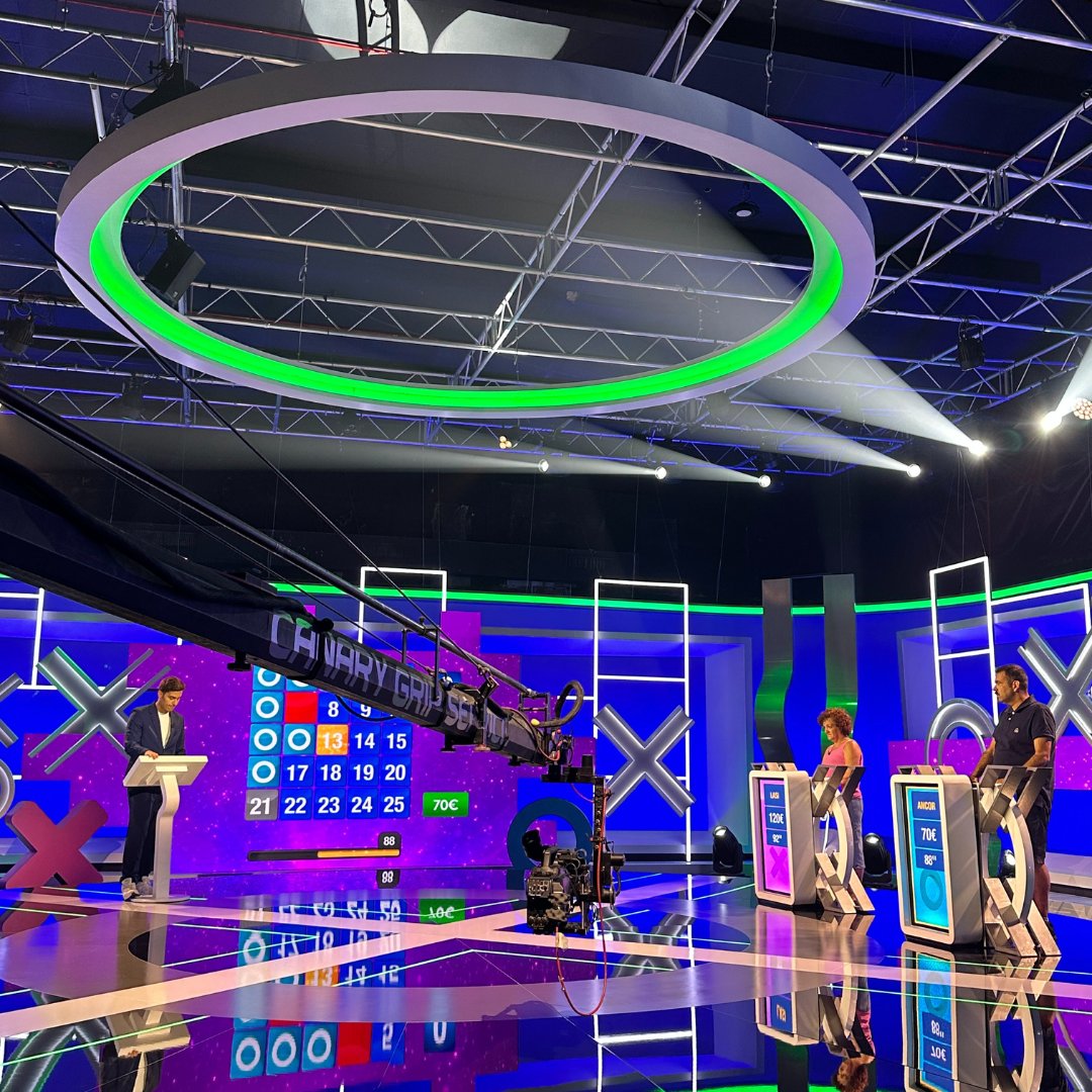 EnRayartvc's tweet photo. Seguimos jugando a #EnRaya cada fin de semana a las 16.30h. Mejor que una clase de #yoga para desconectar y relajarte 😊 Lo dice un estudio de..., bueno, seguro que algún estudio lo dice 😂

#enraya #jugarenraya #enrayartvc @Josecroissier @Malpaisproduct https://t.co/lLyWTbYQjY