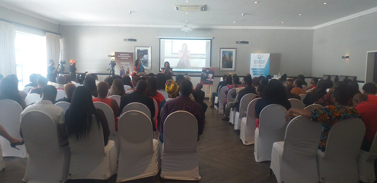 lungimzi's tweet photo. A gathering of #growth #empowerment  #passion with @DrJBiz and a community driven to #VentureIntoGreatness ... Wonderful to connect with old friend, constant colleagues, and new faces 
#DearMrEntrepreneurship https://t.co/vPVyZsyEcy