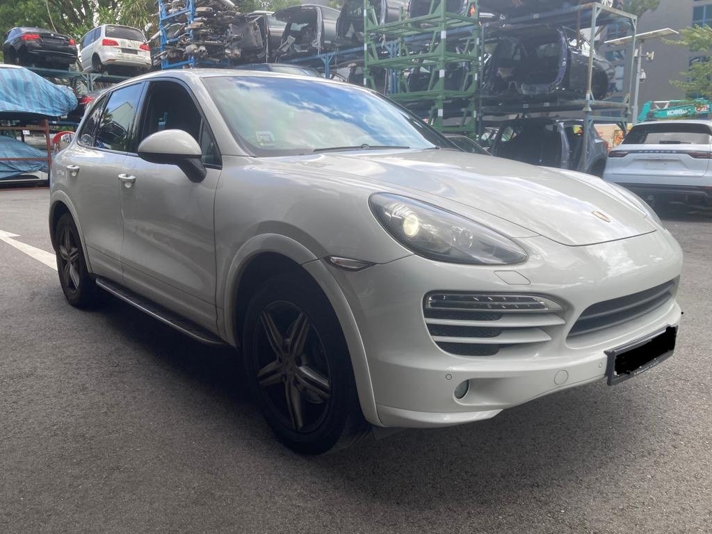 propelauto's tweet photo. Porsche Cayenne 958 3.6 V6 Gasoline Variant car arrived at #PropelAuto
Come & Spares for your ride #5WoodlandsWalk
#SingaporeCar #LocalScrap #ExportCars #Scrapcars #Porsche #Cayenne #V6Engine #GenuineParts #PerOwnedcarsSale #UsedCars #Secondhandcars #SpareParts #OnlineStore https://t.co/oVJ7wLjkqH