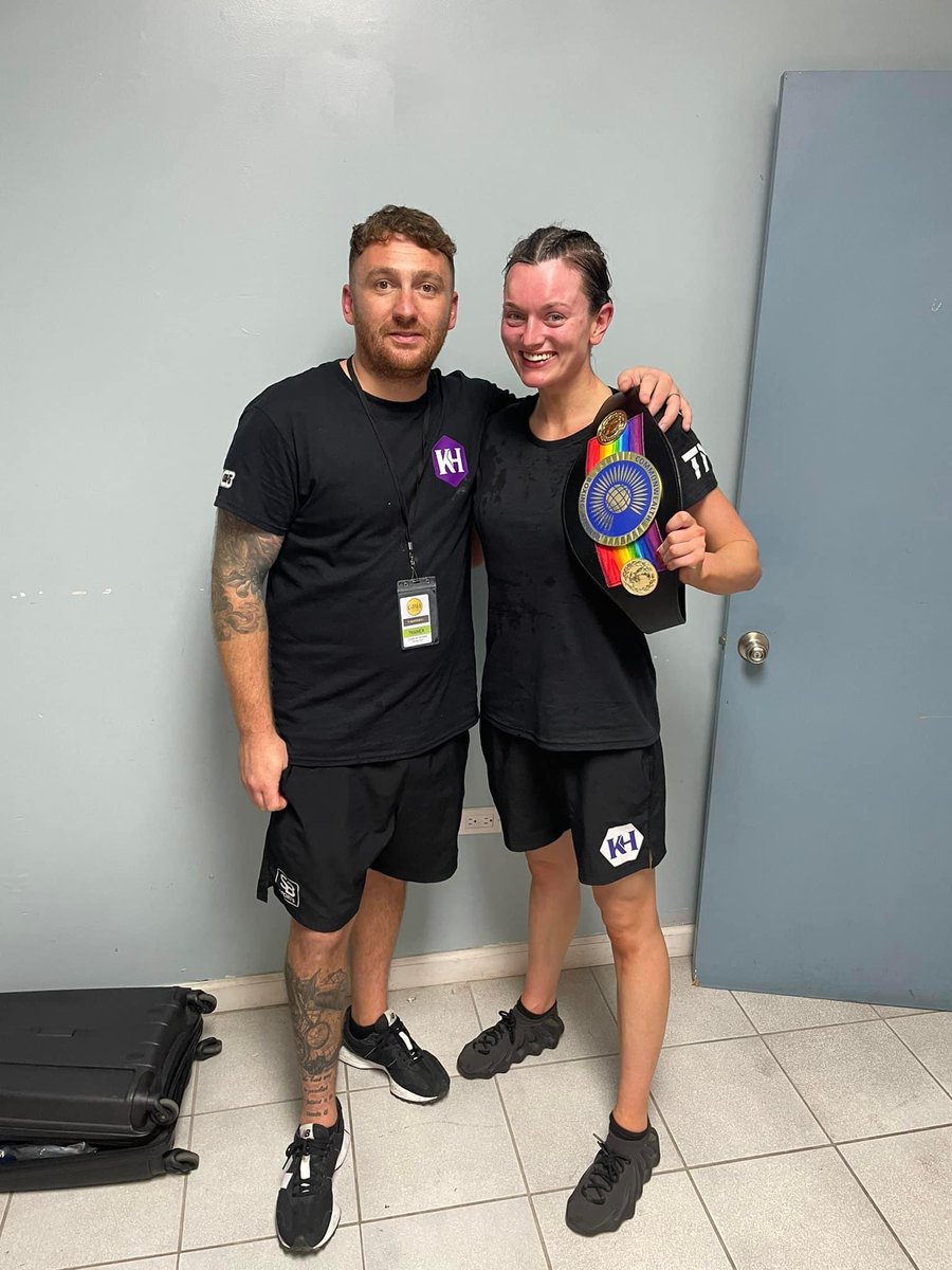 AND THE NEW! 👑 Congratulations to @katiehealyxx last night in the Cayman Islands against Shelly Barrett as she becomes the CBC Commonwealth Silver Super Bantamweight Champion. 🥊