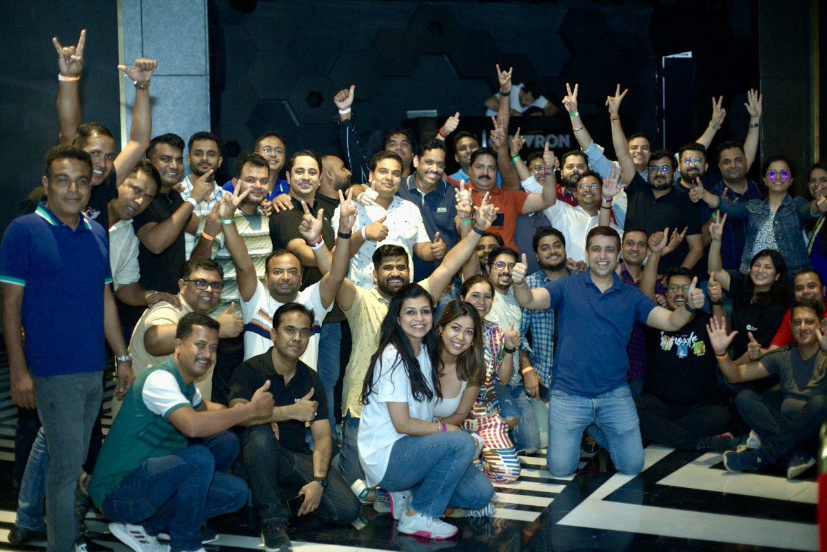 MadhavSheth1's tweet photo. Weekends aren't just for fun, they're our secret sauce for blending teamwork and growth. It's where connections party with productivity!
#HTechTeam #WeekendFun #OneTeam #ShotOnHonor90 https://t.co/r46Qlhu2Kk