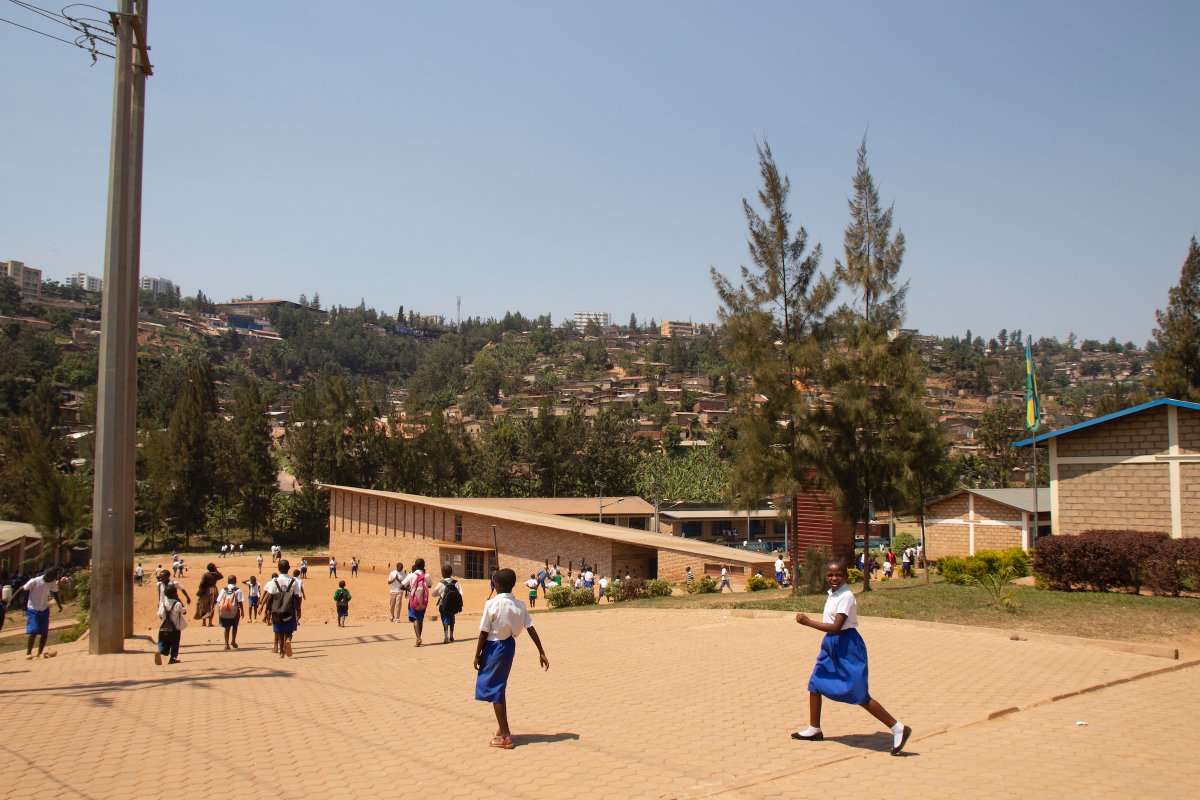 UNDP Climate (@undpclimate) on Twitter photo In 2018, climate-related disasters cost Rwanda $200 million+ in damage to property, crops, livestock and more.
Great news as $3.1 million approved by <a href="/UN_SOFF/">Systematic Observations Financing Facility (SOFF)</a> towards <a href="/UNDP/">UN Development</a>-supported project improving climate information and early warning systems 🛰️ow.ly/RUWr50Qge86 #COP28 In 2018, climate-related disasters cost Rwanda $200 million+ in damage to property, crops, livestock and more.
Great news as $3.1 million approved by <a href="/UN_SOFF/">Systematic Observations Financing Facility (SOFF)</a> towards <a href="/UNDP/">UN Development</a>-supported project improving climate information and early warning systems 🛰️ow.ly/RUWr50Qge86 #COP28