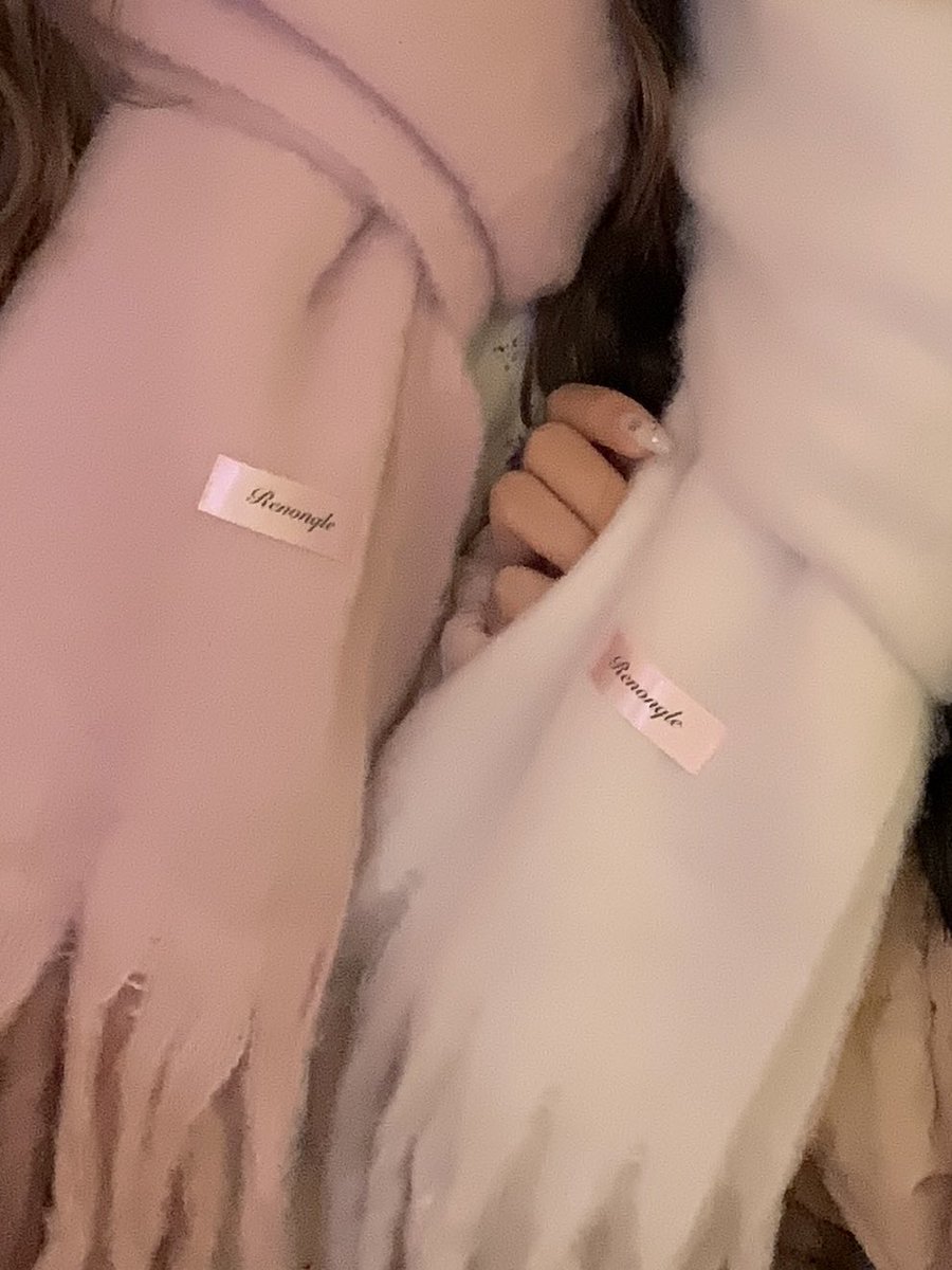 renonqle's tweet photo. 🎄Xmas PRESENT CAMPAIGN🎄

✿プレゼント内容
IVORY / PINK 各色1名様

✿応募方法
- 公式アカウント( @renonqle )をフォロー
- この投稿をRT
ご希望カラーをコメントで希望カラーが当たるかも⁉︎♡

✿応募期間
本日 ~ 12/14 23:59

✿当選発表
12/15 12:00頃 DMにて♡ https://t.co/YPEU8ysYGo