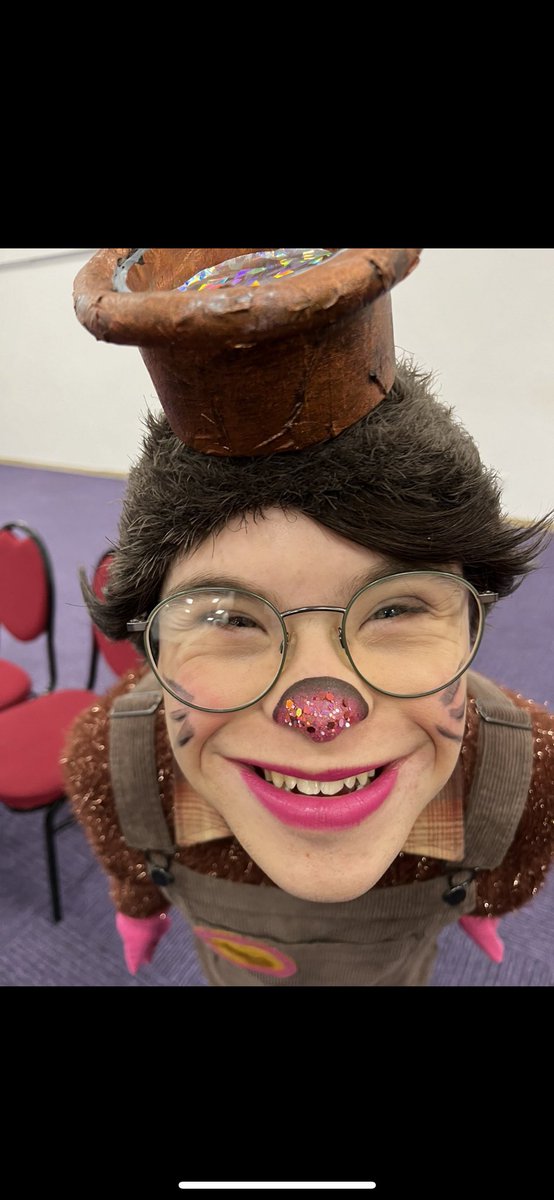 Don’t miss our George as Mr Mole on the CBeebies panto this morning at 9.25am yaaaay!!! 🤩🙌