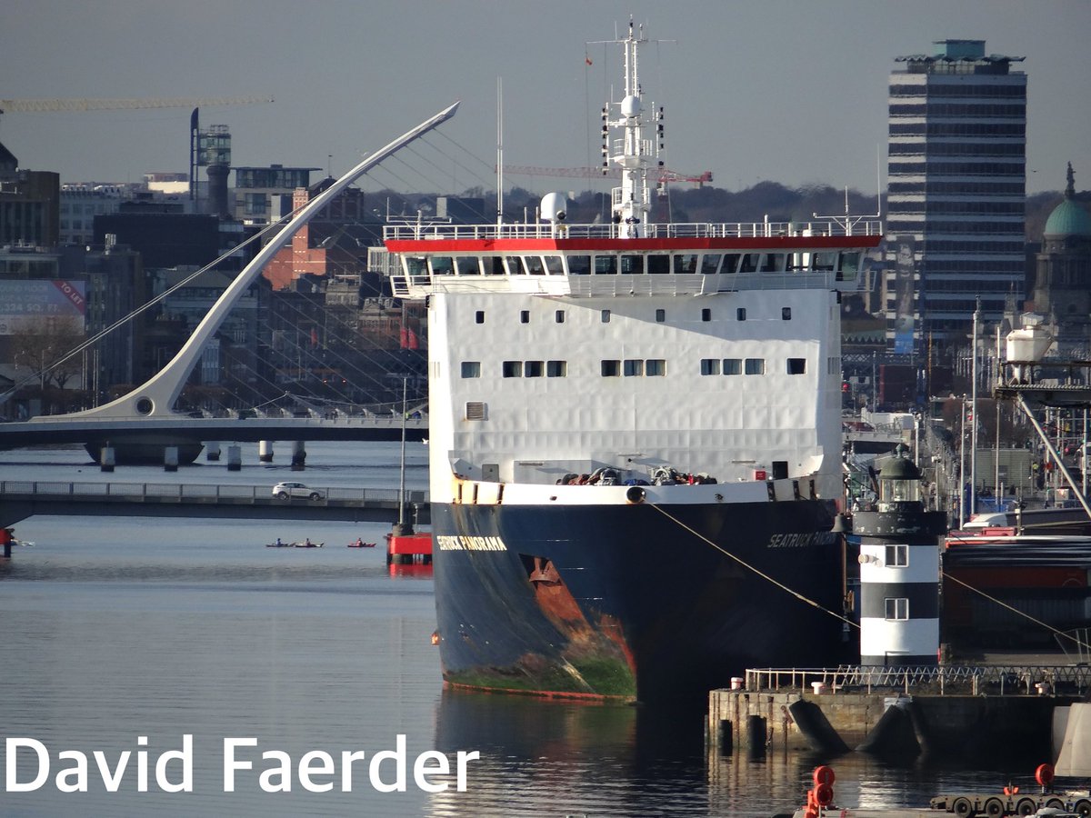 Færder (@faerder46) on Twitter photo Seatruck Panorama framed by the Samuel Beckett Bridge in Dublin <a href="/DublinPortCo/">Dublin Port</a> <a href="/SeatruckFerries/">Seatruck Ferries</a> #dublin #seatruck #ferry #freight Seatruck Panorama framed by the Samuel Beckett Bridge in Dublin <a href="/DublinPortCo/">Dublin Port</a> <a href="/SeatruckFerries/">Seatruck Ferries</a> #dublin #seatruck #ferry #freight