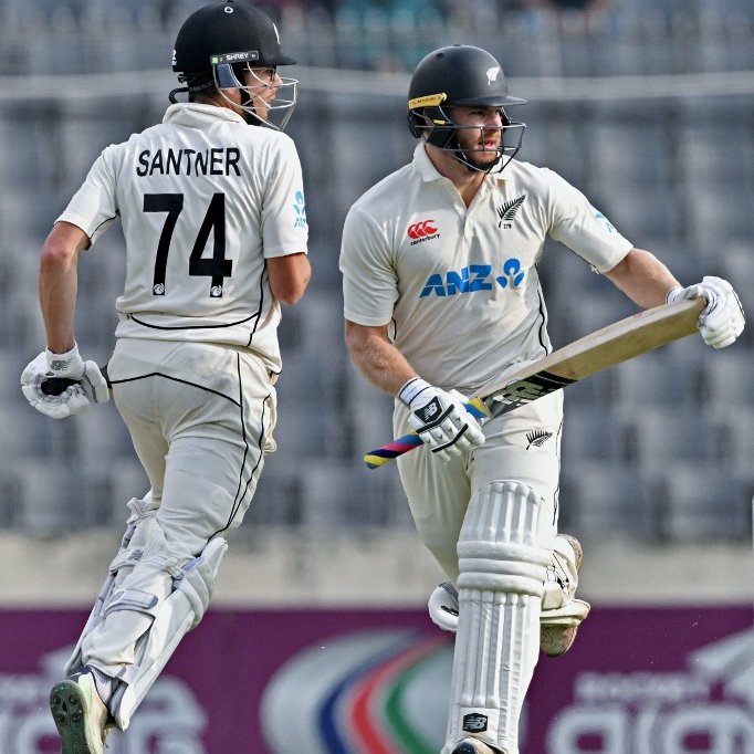 🚨New Zealand level the Test series 1-1 in Bangladesh 

Glenn Phillips led the way in a thriller in Dhaka to deny Bangladesh a Test series win over New Zealand #BANvsNZ