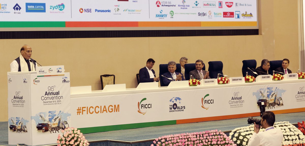 RM Shri @rajnathsingh addressing the 96th AGM of @ficci_india today, highlighted India's role as a global growth engine & a new direction for the world. He called upon business leaders to collaborate w/ Govt, making the 21st century India's century. More: pib.gov.in/PressReleasePa…