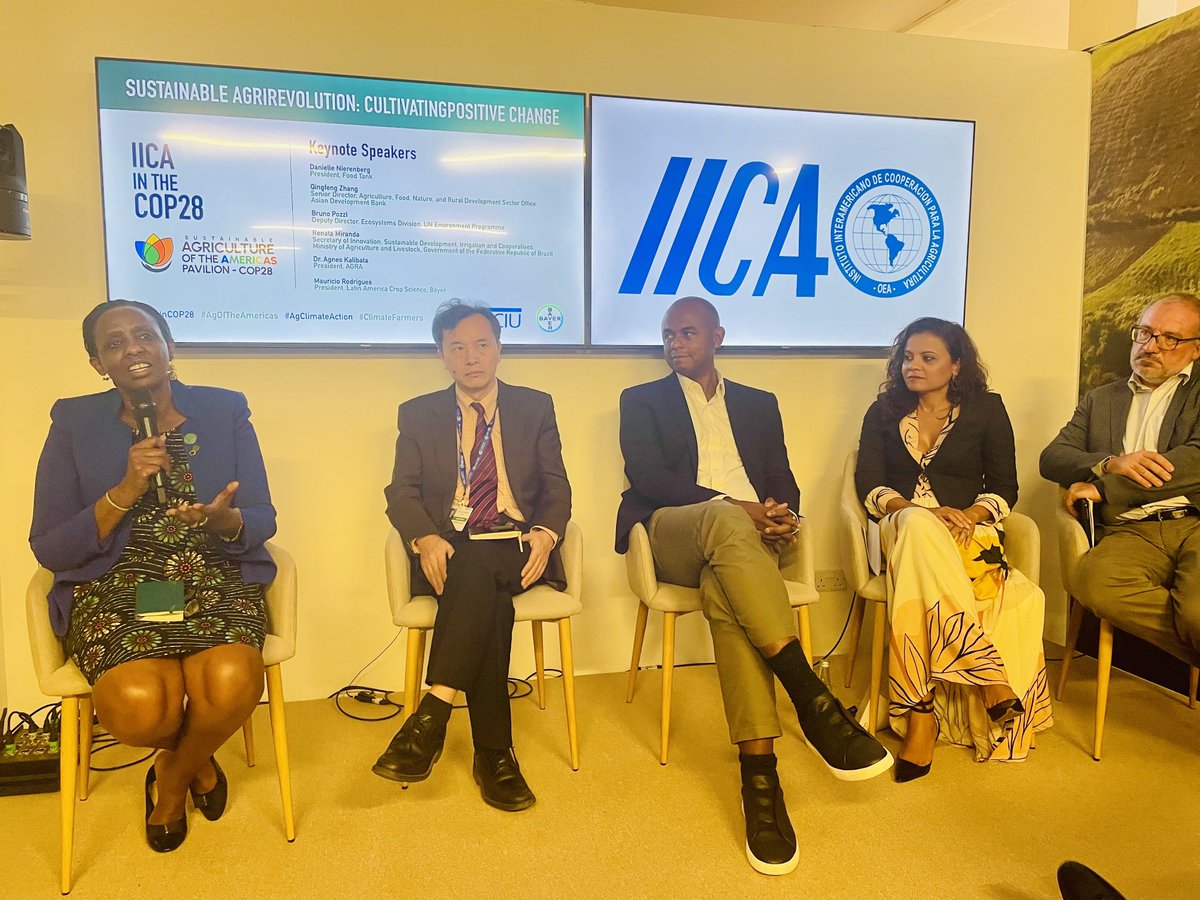 “We need #action at #scale. #Partnerships Sharing #AIM4C  #technologies. Policy is the way to make #sustainable #foodsystems a way of life” ⁦@Agnes_Kalibata⁩ ⁦⁦@AGRA_Africa⁩ ⁦@on panel w/ ⁦@SecVilsack⁩ ⁦@IICAnoticias⁩ ⁦⁦@Bayer4Crops⁩