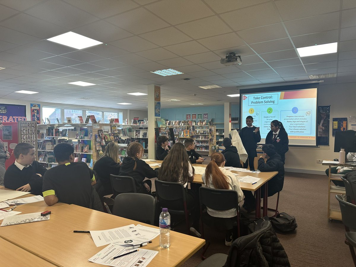 S1-S3 pupils enjoyed study skills and entrepreneurship workshops with <a href="/IntoUniversity/">IntoUniversity</a> this week. Well done to our talented young people on their fantastic presentations 👏🏾