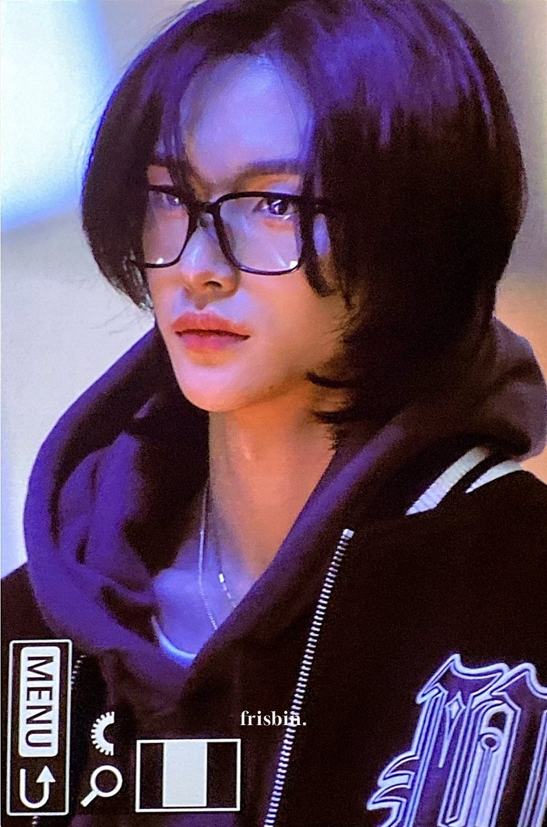 frisbiin's tweet photo. 231209 HND
#라이즈 #RIIZE #원빈 #WONBIN https://t.co/LC4Bt1USws
