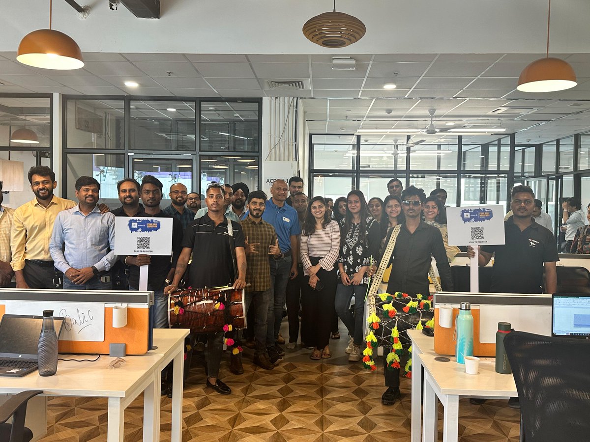 bajajlife_in's tweet photo. Excitement is building as our fitness trainers instilled the office with the contagious energy of the Bajaj Allianz Pune Half Marathon happening tomorrow, December 10th!
Let's hit the ground running together!
#BajajAllianzPuneHalfMarathon #FitWorkplace #RunWithUs #ACEtheRace https://t.co/4388Zd36yK