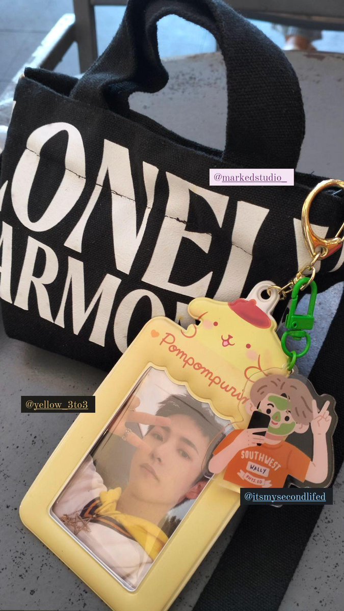 injunification's tweet image. a date w my yellow💛