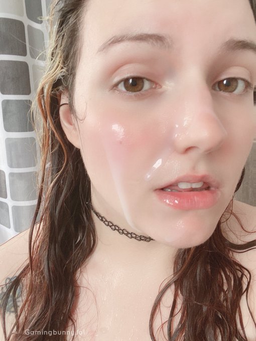 I always feel prettier covered in cum https://t.co/95WYDKeghS
