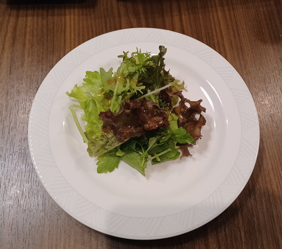 0dd_Odd's tweet photo. Osteria &amp; BarMANCINO:/サラダ、濃厚明太子のクリームソース

平日限定のランチ🍝明太子の味がしっかりするクリームソースパスタ😋普段からたくさん食べるから大盛りでもいけたな(笑)

#静岡グルメ #静岡ランチ #MANCINO #マンチーノ #イタリアン #パスタ #明太子 #クリームソース #静岡 #ランチ https://t.co/PahA7nsHZx
