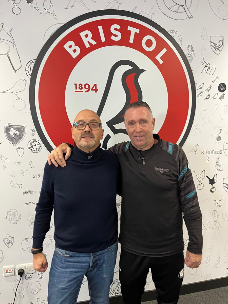 MarkClemmit's tweet photo. 50% of recent @efl managerial appointments were #CareerCoaches-No major playing pedigree

@BristolCity’s #LiamManning is one of them

#FootballFocus @BBCOne Midday

@BBCSport #BBCFootball #BrianTinnion https://t.co/nnNRBRvU7A